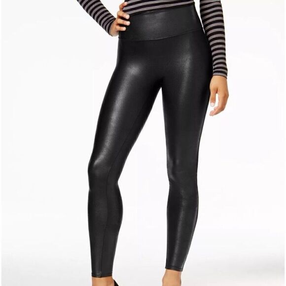 Spanx Black Faux Leather Full Length Pull On Leggings | Size Medium - Picture 6 of 6